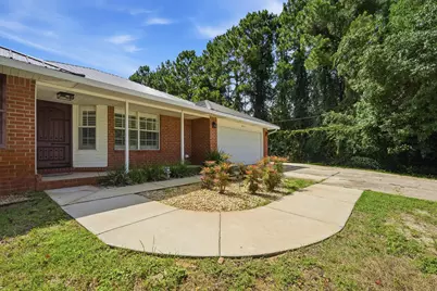 2017 Candlewood Drive, Navarre, FL 32566 - Photo 6