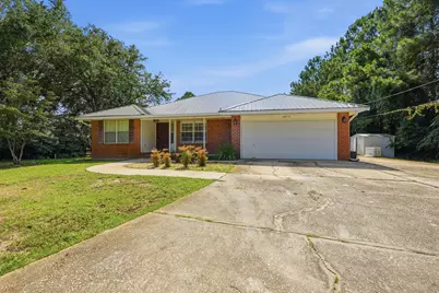 2017 Candlewood Drive, Navarre, FL 32566 - Photo 1
