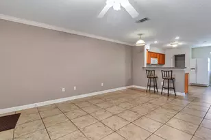 1840 Shay-Lin Ct, Niceville, FL 32578 - Photo 4