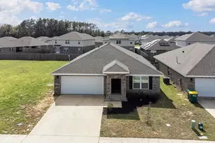 4661 Honor Guard Wy, Crestview, FL 32539 - Photo 18