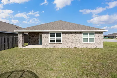 4661 Honor Guard Way, Crestview, FL 32539 - Photo 16