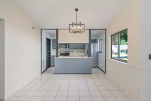 205 Bartonwood Ct, Niceville, FL 32578 - Photo 10