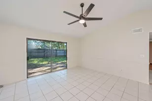 205 Bartonwood Ct, Niceville, FL 32578 - Photo 6