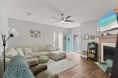 623 Parish Boulevard, Mary Esther, FL 32569 - Photo 8