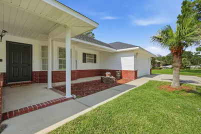 2952 Duke Drive, Gulf Breeze, FL 32563 - Photo 10