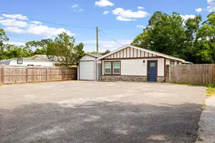423 Green Acres Rd, Fort Walton Beach, FL 32547 - Photo 16