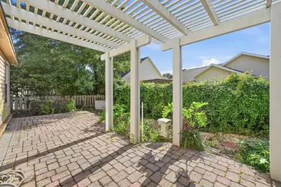 827 Fairway Lakes Drive, Niceville, FL 32578 - Photo 36