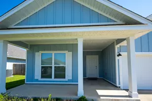 6430 Forest Bay Ave, Gulf Breeze, FL 32563 - Photo 2