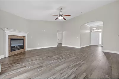 6072 Winchester Circle, Milton, FL 32570 - Photo 2