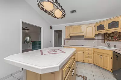 2765 Savannah Lane, Crestview, FL 32539 - Photo 12