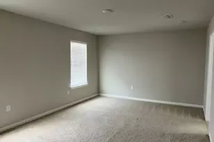 635 Earl Godwin Rd, Freeport, FL 32439 - Photo 10
