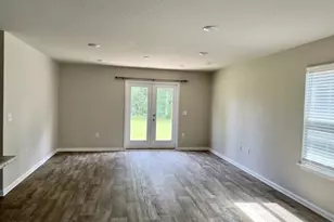 635 Earl Godwin Rd, Freeport, FL 32439 - Photo 2