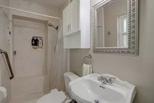 102 NE Nebraska Ave, Fort Walton Beach, FL 32548 - Photo 28