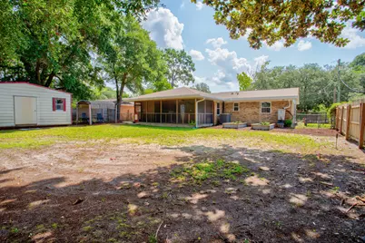 102 NE Nebraska Avenue, Fort Walton Beach, FL 32548 - Photo 10
