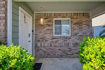 4 NW Cinderella Lane #A, Fort Walton Beach, FL 32547 - Photo 2