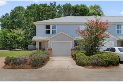 10 SE Park Place #A1, Fort Walton Beach, FL 32548 - Photo 2