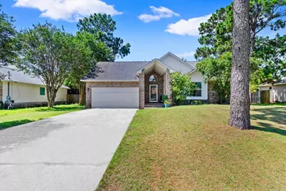 6435 Garden Drive, Gulf Breeze, FL 32563 - Photo 2