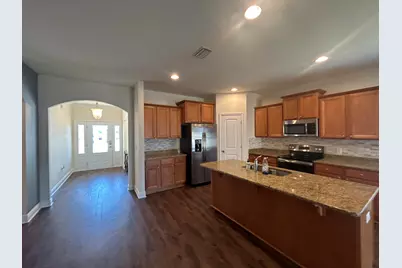 672 Teal Street, Crestview, FL 32539 - Photo 8