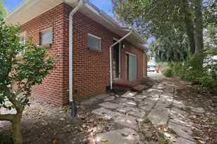 855 N Pearl St, Crestview, FL 32536 - Photo 30