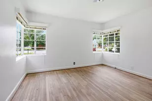 855 N Pearl St, Crestview, FL 32536 - Photo 16