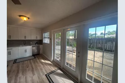 143 Edwards Circle, Valparaiso, FL 32580 - Photo 4