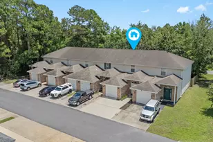 128 Noblat Dr, Mary Esther, FL 32569 - Photo 2