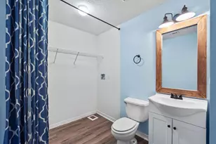 128 Noblat Dr, Mary Esther, FL 32569 - Photo 20