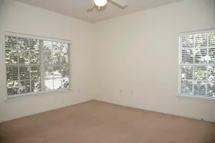 1501 N Partin Dr, Niceville, FL 32578 - Photo 16