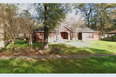 5843 Hunting Meadows Drive, Crestview, FL 32536 - Photo 1