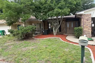 841 Holbrook Cir, Fort Walton Beach, FL 32547 - Photo 2