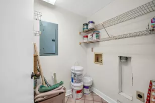 200 SW Miracle Strip Pkwy, Fort Walton Beach, FL 32548 - Photo 32