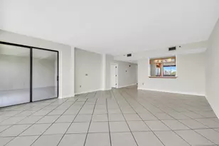 200 SW Miracle Strip Pkwy, Fort Walton Beach, FL 32548 - Photo 6