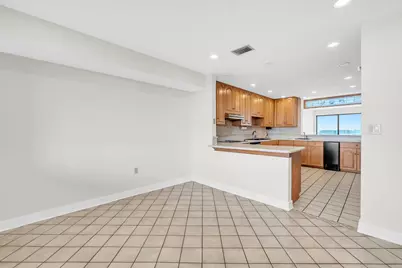 200 SW Miracle Strip Parkway #402, Fort Walton Beach, FL 32548 - Photo 16