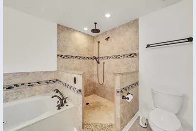 200 SW Miracle Strip Parkway #402, Fort Walton Beach, FL 32548 - Photo 26