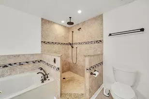200 SW Miracle Strip Pkwy, Fort Walton Beach, FL 32548 - Photo 26