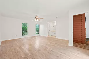 2700 Sanibel Pl, Gulf Breeze, FL 32563 - Photo 16