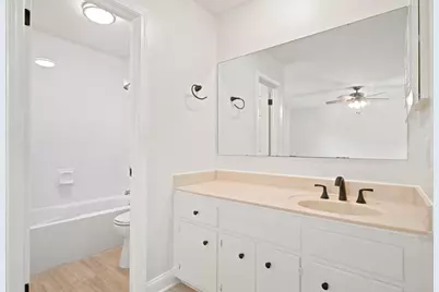 2700 Sanibel Place, Gulf Breeze, FL 32563 - Photo 18
