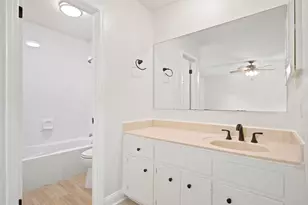 2700 Sanibel Pl, Gulf Breeze, FL 32563 - Photo 18