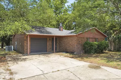 2700 Sanibel Place, Gulf Breeze, FL 32563 - Photo 2