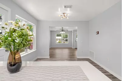 609 E Edney Avenue, Crestview, FL 32536 - Photo 6