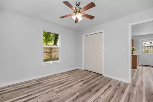 609 E Edney Ave, Crestview, FL 32536 - Photo 14