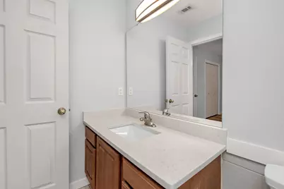 609 E Edney Avenue, Crestview, FL 32536 - Photo 18