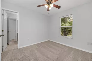 609 E Edney Ave, Crestview, FL 32536 - Photo 20