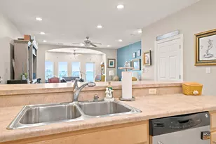1818 Sea Pines Ln, Navarre, FL 32566 - Photo 10
