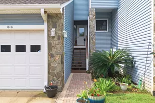 1818 Sea Pines Ln, Navarre, FL 32566 - Photo 2