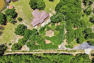 2897 Adams Rd, Crestview, FL 32536 - Photo 2