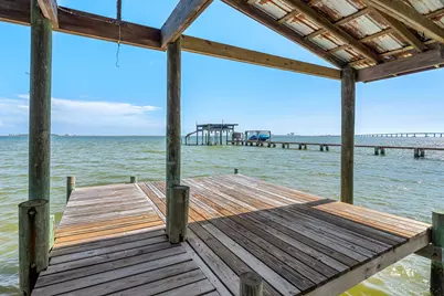 1901 Catamaran Drive, Navarre, FL 32566 - Photo 12