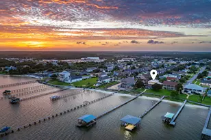 1901 Catamaran Dr, Navarre, FL 32566 - Photo 4