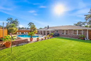 18 Pebble Beach Dr, Shalimar, FL 32579 - Photo 42