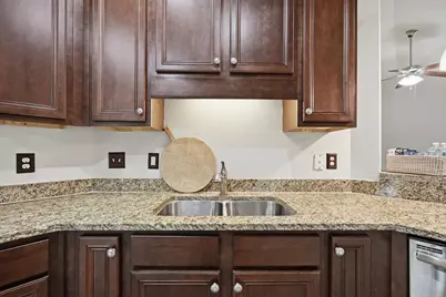 292 S Marsh Landing, Freeport, FL 32439 - Photo 16